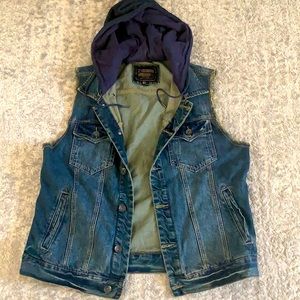 21men denim hooded vest
